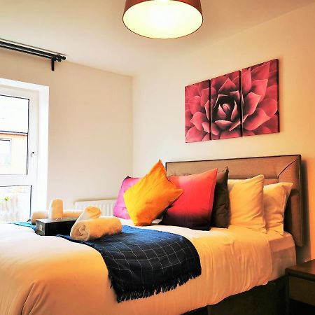 Lovely Holiday Home In Birmingham City Center 3 Bedrooms House By Hf Group Kültér fotó