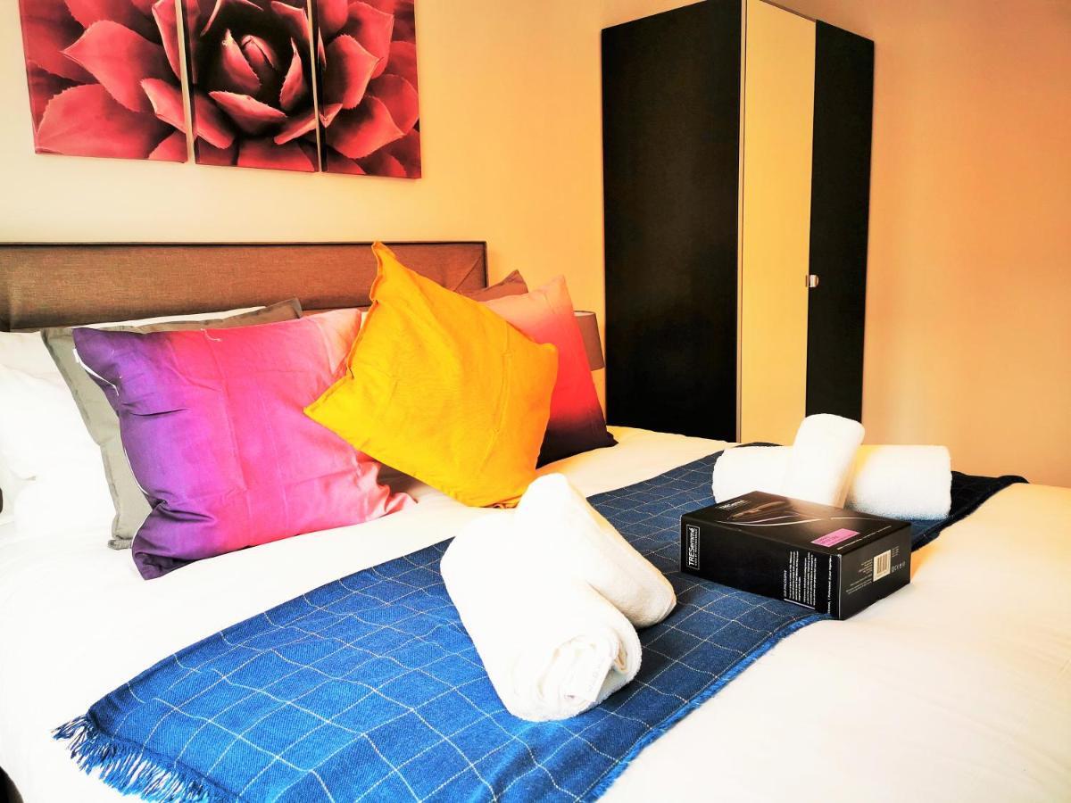 Lovely Holiday Home In Birmingham City Center 3 Bedrooms House By Hf Group Kültér fotó